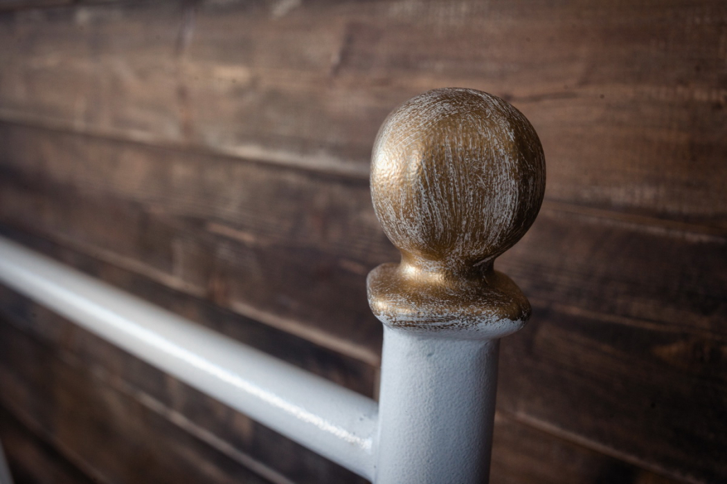 Кованые кровати, Кованая кровать Анталия 1.6 с двумя спинками